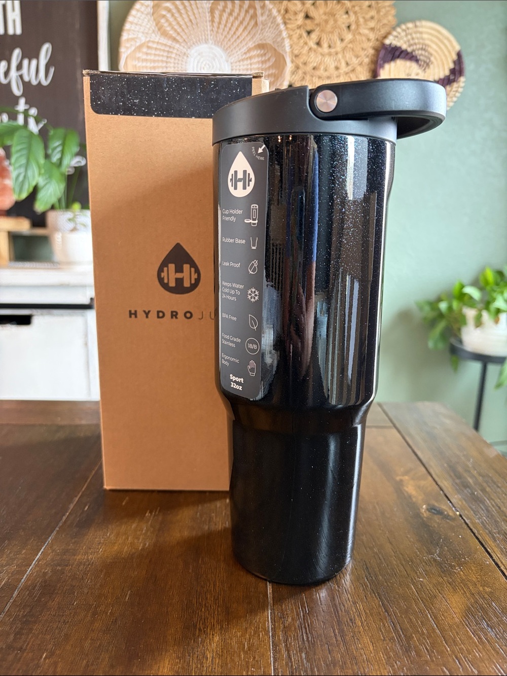 Hydrojug sport 32oz in Spellbound! New!